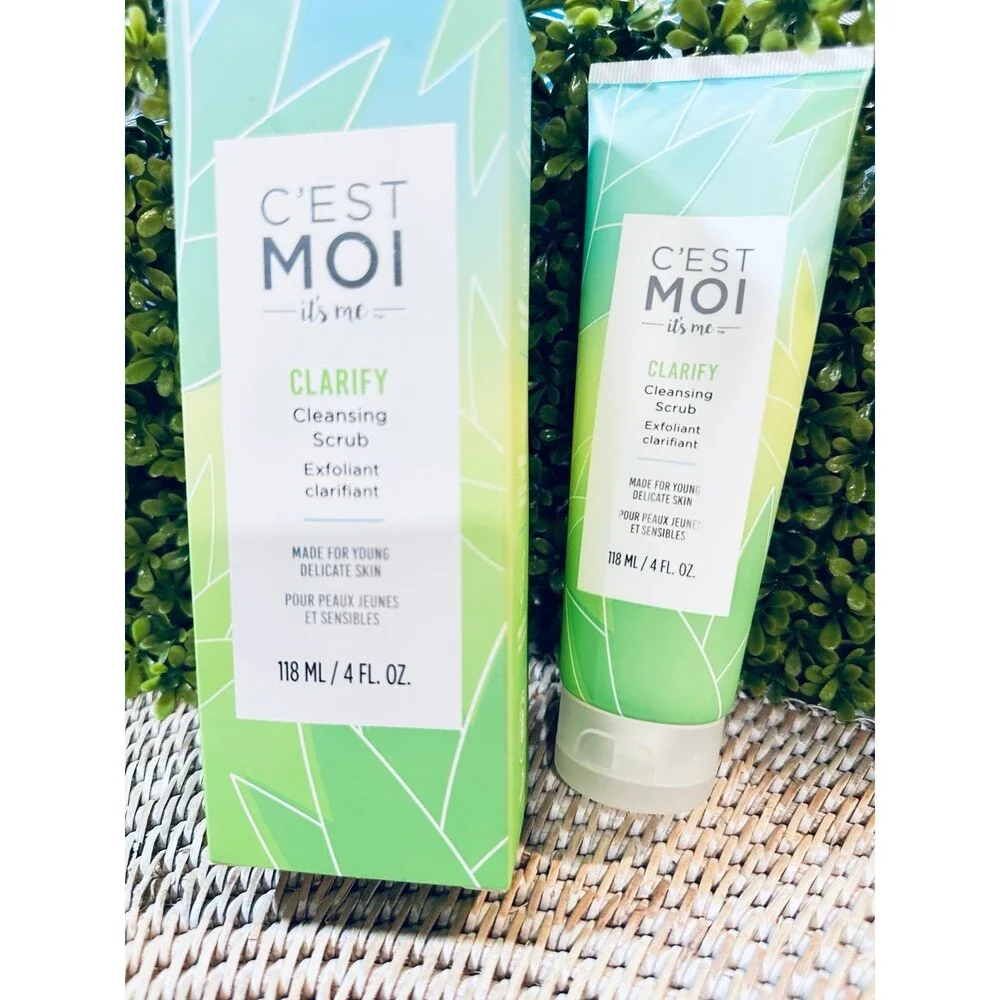 C'est Moi Clarify Cleansing Scrub | Gentle Facial Cleanser, Exfoliating Scrub.